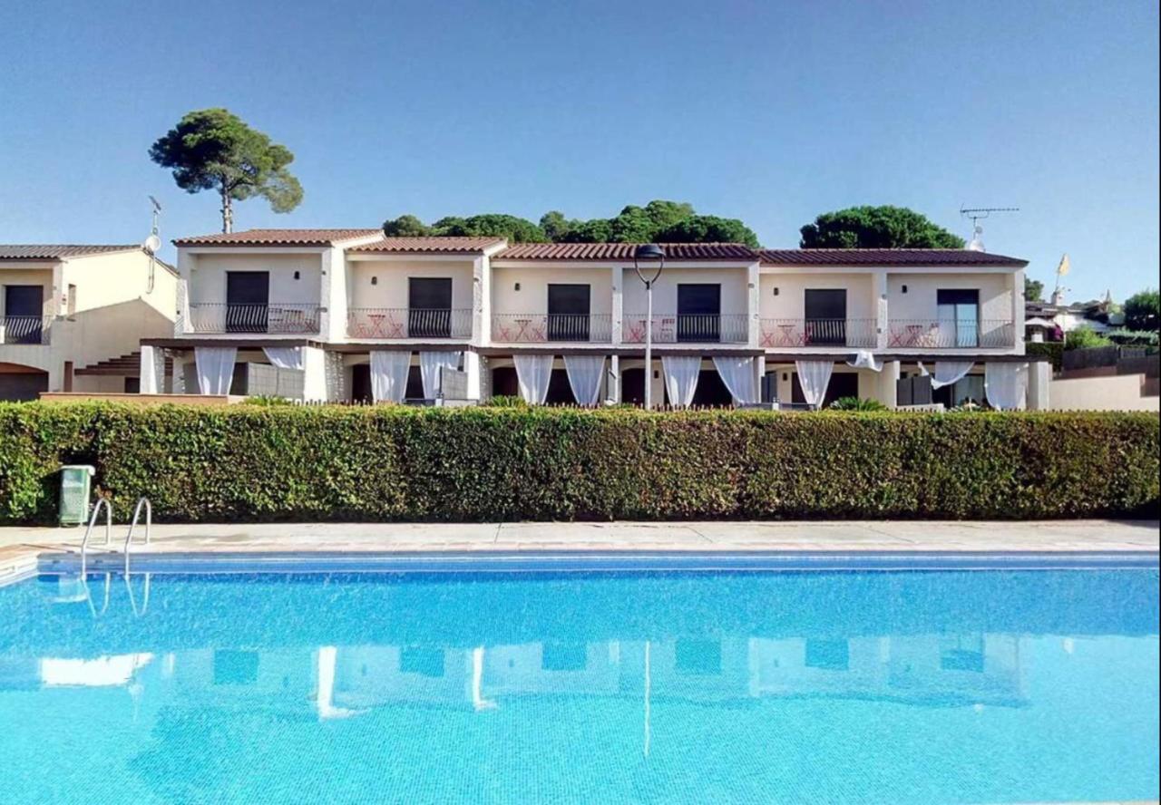 הוילה Torroella de Montgrí Kalma House מראה חיצוני תמונה