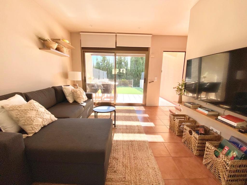 הוילה Torroella de Montgrí Kalma House מראה חיצוני תמונה